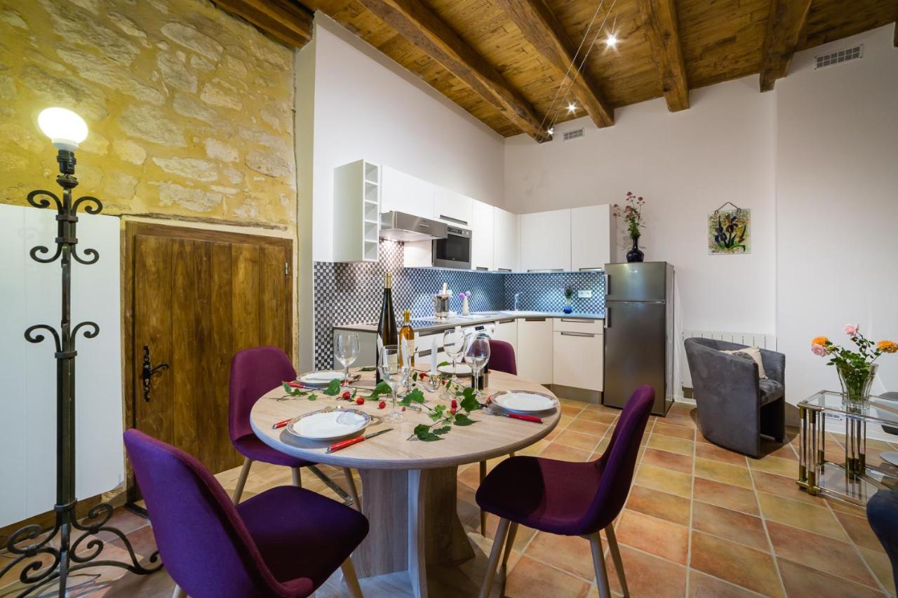 Au Coeur De Beynac, Une Maison De Caractere Avec Jardin Terrasse Екстериор снимка