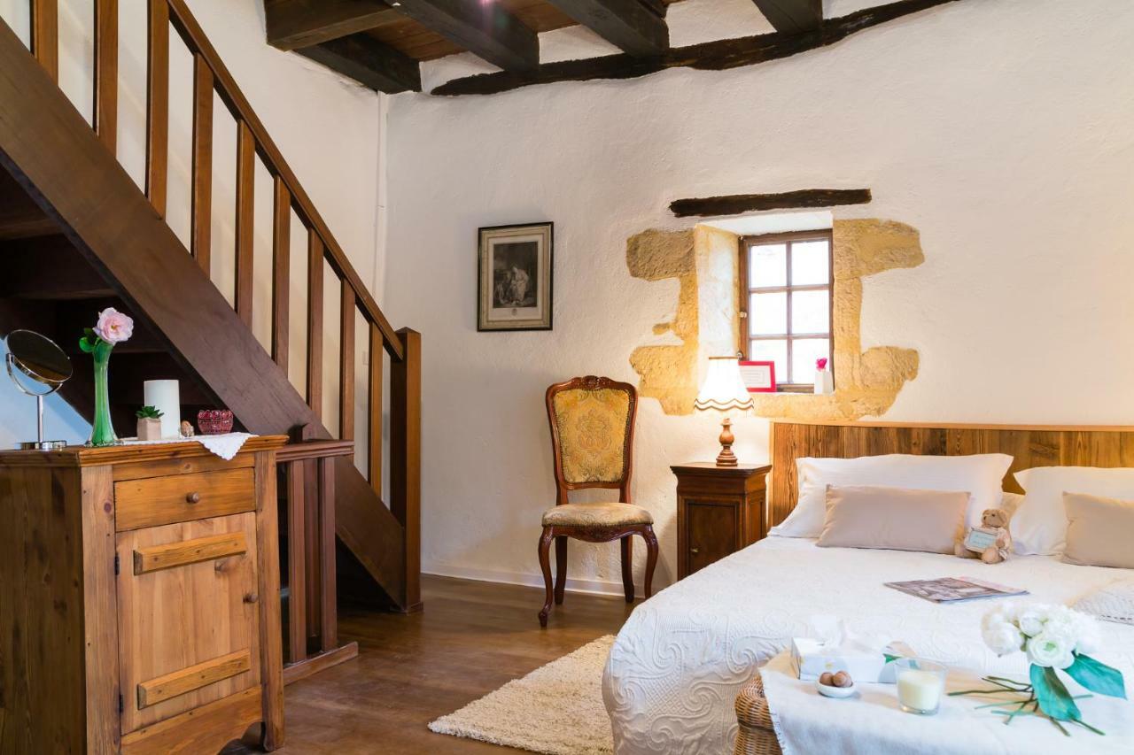 Au Coeur De Beynac, Une Maison De Caractere Avec Jardin Terrasse Екстериор снимка
